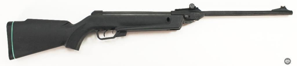 Gamo Airguns Cadet Delta Pellet Rifle .177 Caliber: Gamo Cadet Delta pellet rifle in .177 caliber. Excellent condition! THIS ITEM IS AS PICTURED WITH NO FURTHER ATTACHMENTS. ALL SALES ARE FINAL. PLEASE REFER TO THE AUCTION DESCRIPTION, LOT