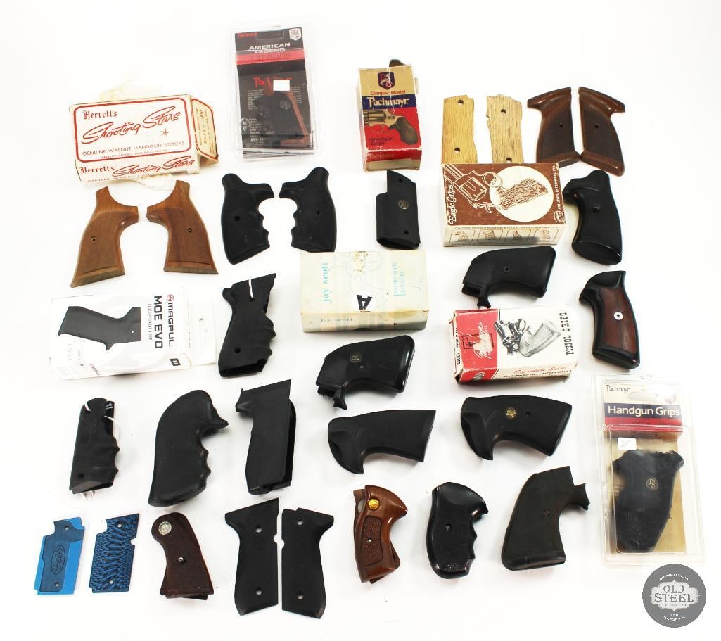 Bulk Lot Assorted Pistol Grips: Assortment of various grips. THIS ITEM IS AS PICTURED WITH NO FURTHER ATTACHMENTS. ALL SALES ARE FINAL. PLEASE REFER TO THE AUCTION DESCRIPTION, LOT #