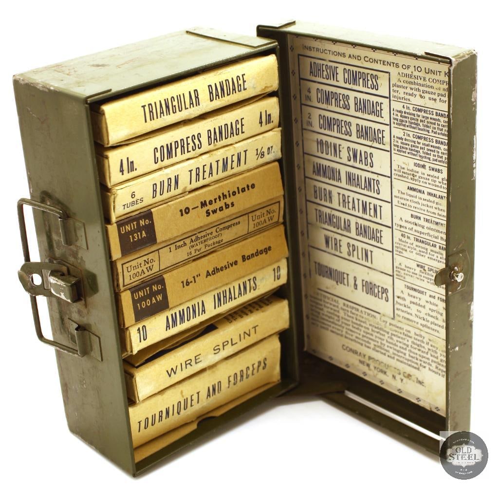 US First Aid Kit with Contents - WWII 1944 (1 of 3)
