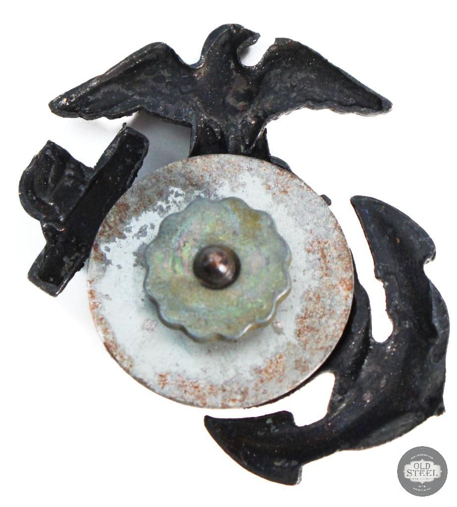 Original US Marine Eagle globe and anchor cap badge - 2