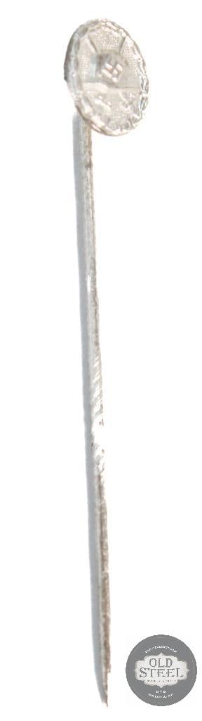 Silver Wound badge stick pin WWII German: Wound badge in Silver stick pin WWII German THIS ITEM IS AS PICTURED WITH NO FURTHER ATTACHMENTS. ALL SALES ARE FINAL. PLEASE REFER TO THE AUCTIO