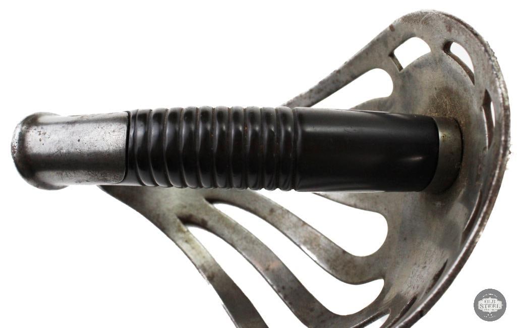 French Made Chilean 1890 Cavalry Trooper Sabre W/ Scabbard - 7