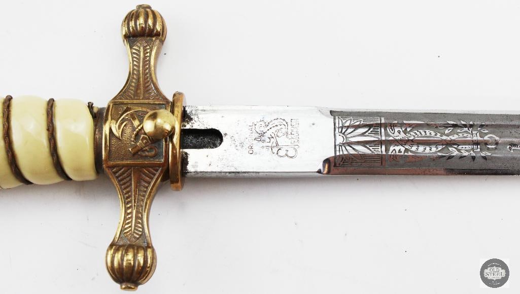 WW2 German Kriegsmarine Dirk W/ Sheath - Eikhorn - 7