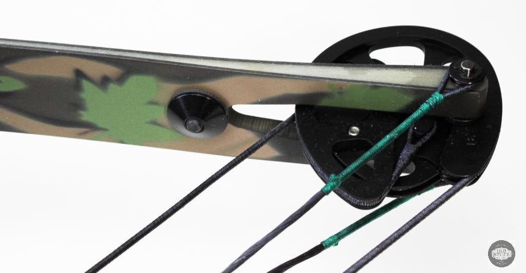 Large Hard Plastic Archery Bow Transport Case - 51 Inches Wide - 10