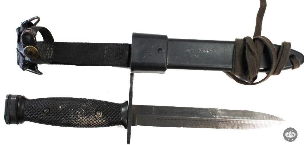 U.S. M7 Bayonet W/ M10 Black Plastic / Nylon Scabbard - BOC (1 of 15)
