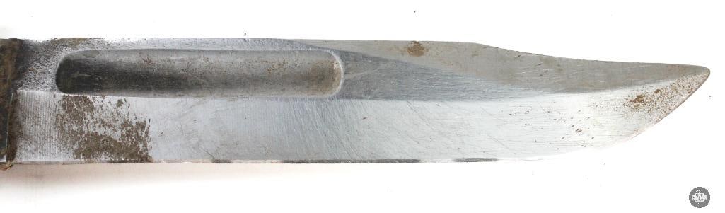 Original USN MK2 Fighting Knife W/ Scabbard - Camillus - 3