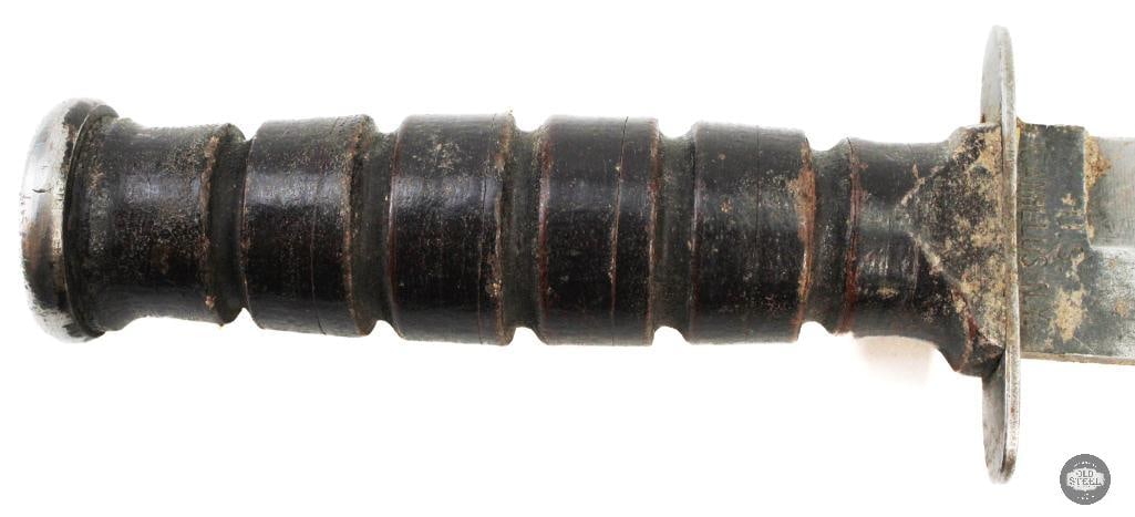 Original USN MK2 Fighting Knife W/ Scabbard - Camillus - 4