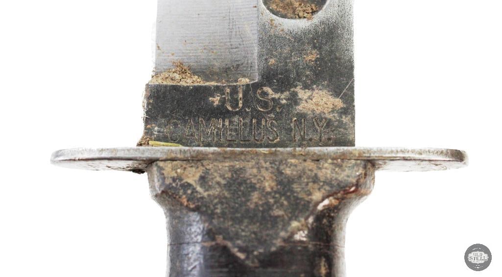 Original USN MK2 Fighting Knife W/ Scabbard - Camillus - 6