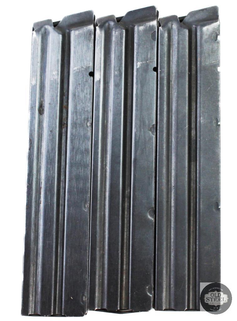 Lot of 3 Feather Industries AT-22 22 LR Magazines: Lot of 3 Feather Industries AT-22 22 LR Magazines THIS ITEM IS AS PICTURED WITH NO FURTHER ATTACHMENTS. ALL SALES ARE FINAL. PLEASE REFER TO THE AUCTION DESCRIPTION, LOT