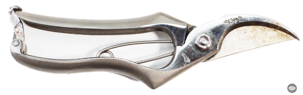 Japanese Made Gardening Sheers W/ Box & Extra Spring - 2