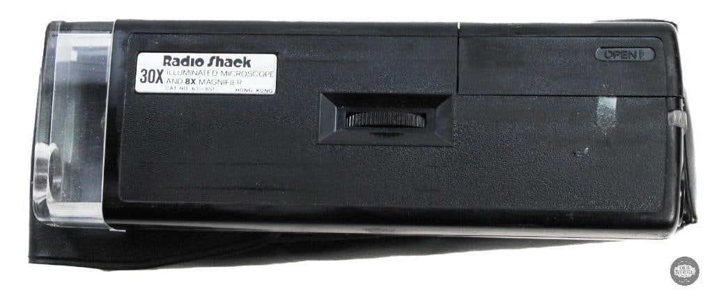 Vintage Radio Shack Walkie Talkie and Microscope - 5