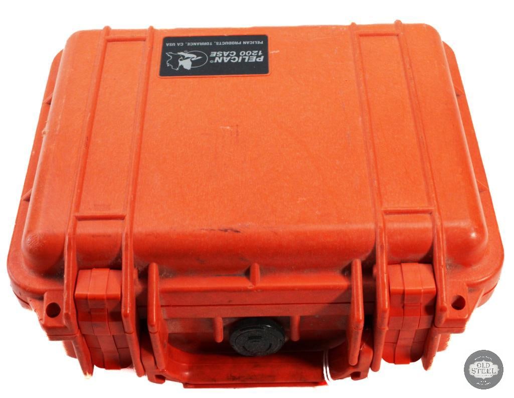 Orange Pelican 1200 Case W/ Foam Liner 4.5 x 9.5 x 10.5: Orange Pelican 1200 Case W/ Foam Liner 4.5 x 9.5 x 10.5 THIS ITEM IS AS PICTURED WITH NO FURTHER ATTACHMENTS. ALL SALES ARE FINAL. PLEASE REFER TO THE AUCTION DESCRIPTION, LOT
