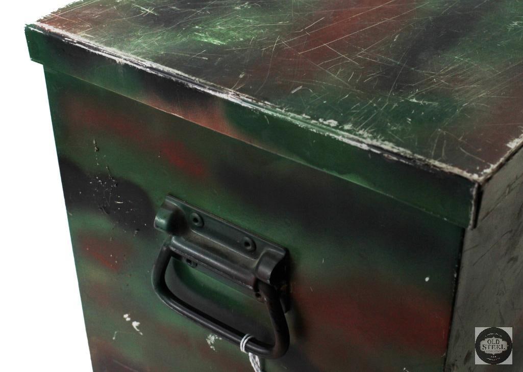 Camouflage Metal Foot Locker - 32.5 x 11.25 x 13 In. W/ Plastic Tray - 2