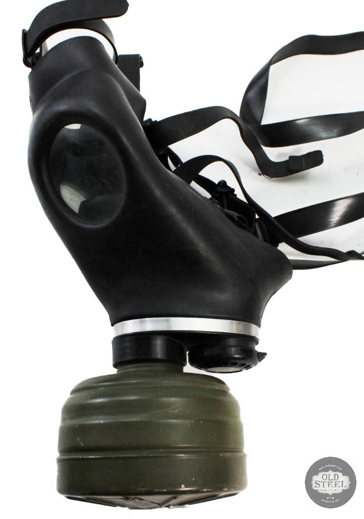 Lot of 3 Gas Masks - Two Israeli Masks, One M17 - 7