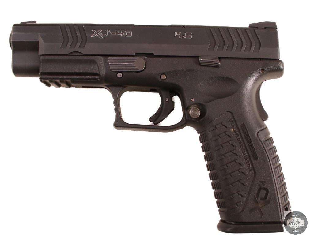 Springfield Armory XDM-40 Chambered in .40 SW - 3