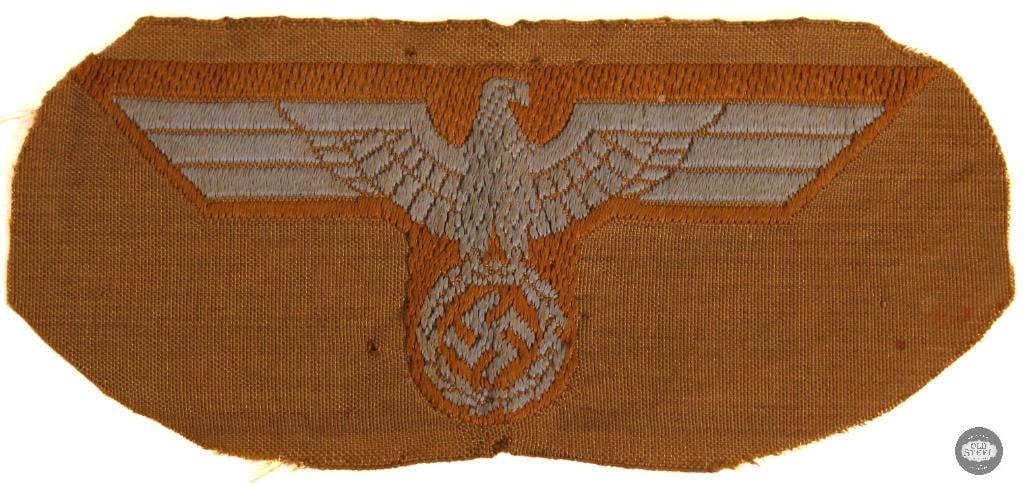 Original Afrikakorps DAK Tropical Weave Cap Eagle German WWII: Original Afrikakorps DAK Tropical Weave Cap Eagle German WWII THIS ITEM IS AS PICTURED WITH NO FURTHER ATTACHMENTS. ALL SALES ARE FINAL. PLEASE REFER TO THE AUCTION DESCRIPTION, LOT