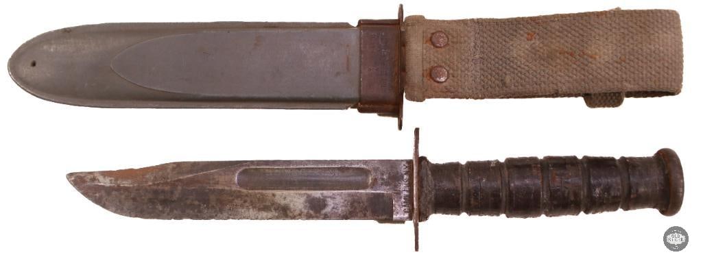 Original USN Mark 2 Fighting Knife with Scabbard - Camillus - 3