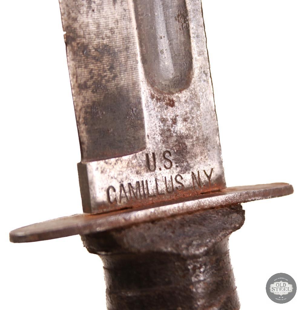 Original USN Mark 2 Fighting Knife with Scabbard - Camillus - 4