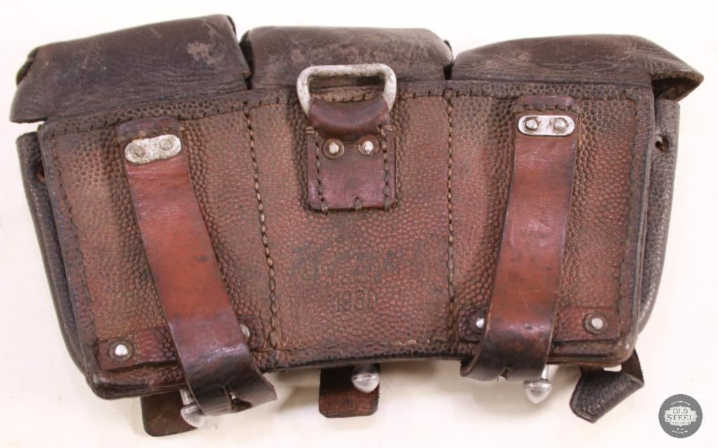 German K98k Triple Pouch Black Leather Ammunition Pouch - 1939 - Third Reich Eagle Marking on Back - 2