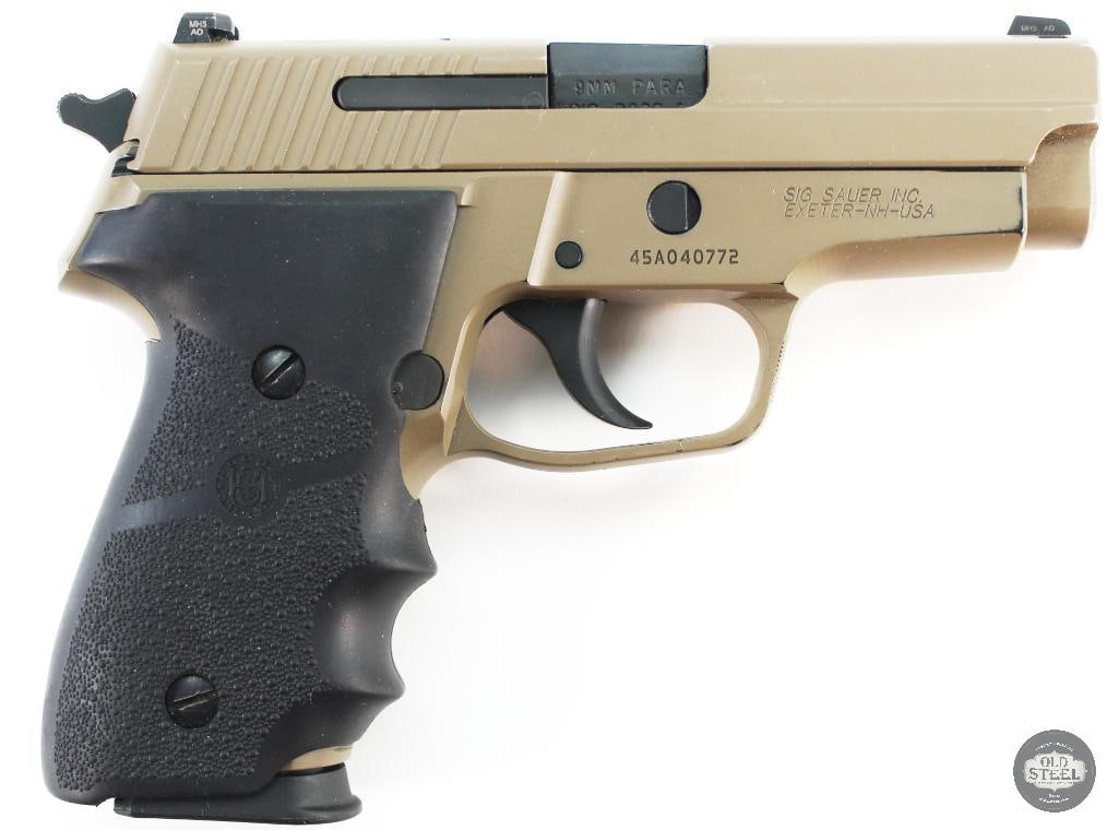 SIG Sauer M11A1 9mm Luger Like New in Box with Spare Magazine - FFL - 3