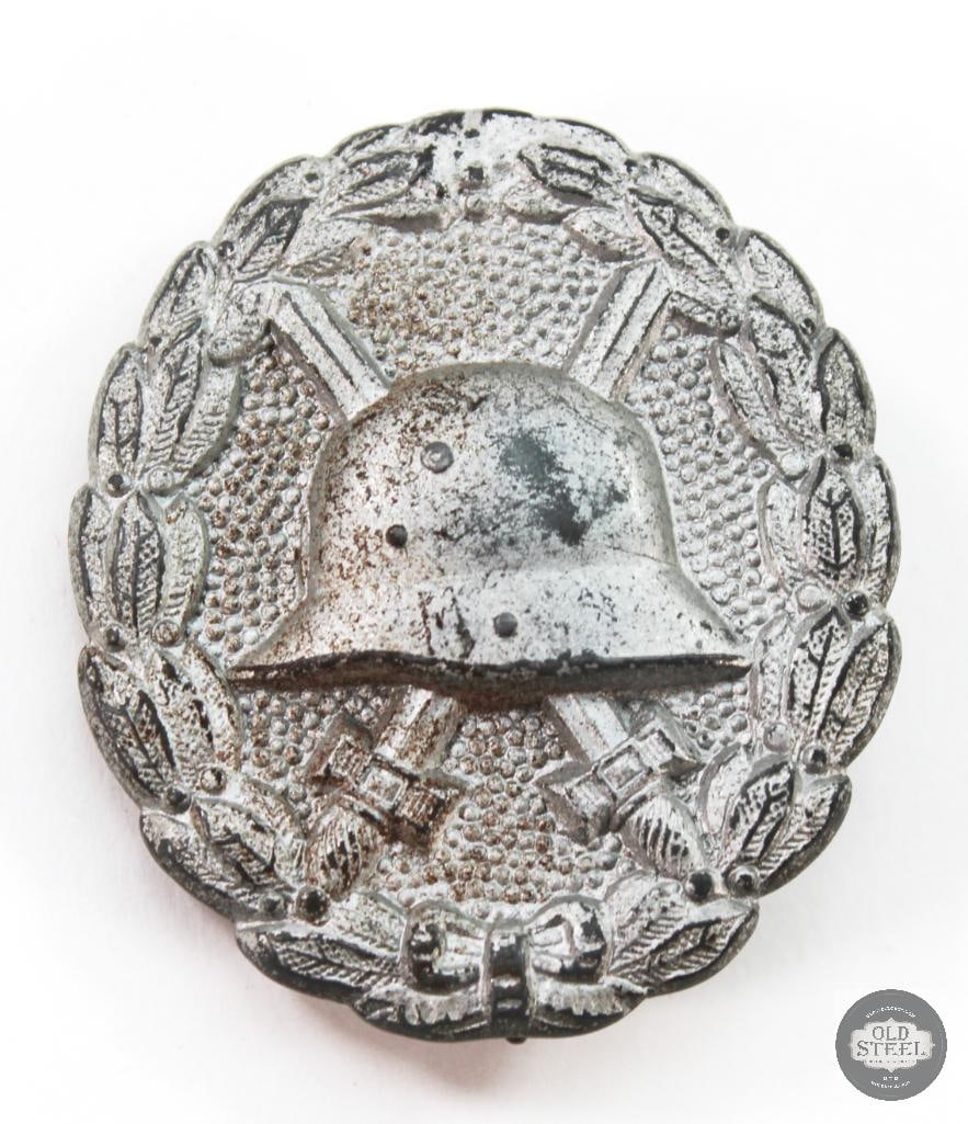 WWI Imperial German Silver Wound Badge (1 of 2)