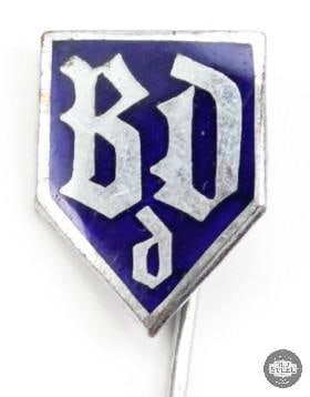 Original BdD Stick Pin German WWII: Original BdD Stick Pin German WWII THIS ITEM IS AS PICTURED WITH NO FURTHER ATTACHMENTS. ALL SALES ARE FINAL. PLEASE REFER TO THE AUCTION DESCRIPTION,