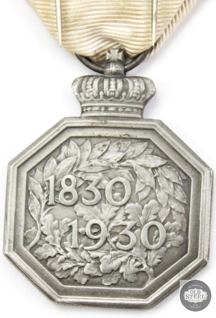Original Belgium Contenary of National Independence Commemorative Medal 1830-1930 Medal - 5