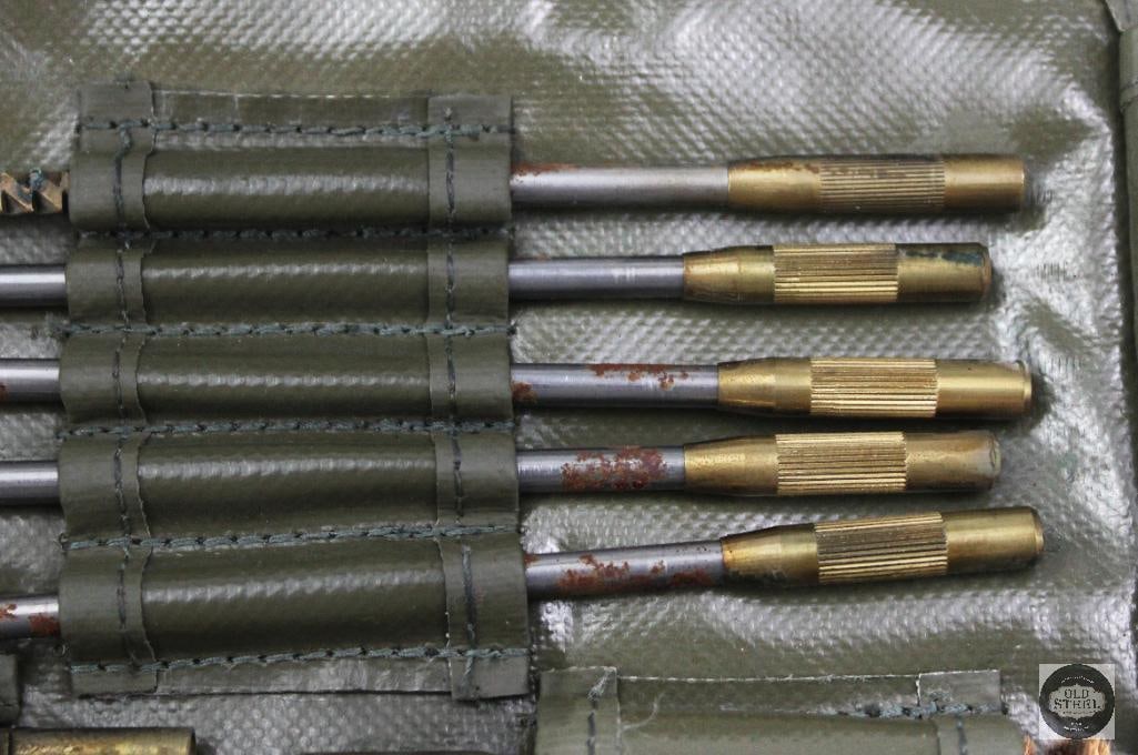 Swiss Military Gun Cleaning Kit - 3