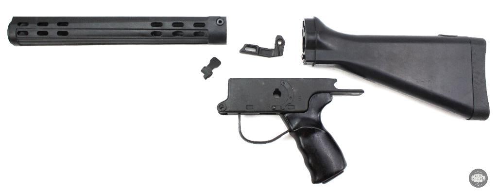 Lot of Various 308 Battle Rifle Parts FAL / G3: Lot of Various 308 Battle Rifle Parts FAL / G3 THIS ITEM IS AS PICTURED WITH NO FURTHER ATTACHMENTS. ALL SALES ARE FINAL. PLEASE REFER TO THE AUCTION DESCRIPTION, LOT #1 DESCRIPTION AND