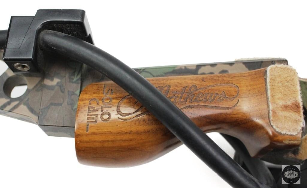 Mathews Q2 Compound Bow Right Hand Camo - 10