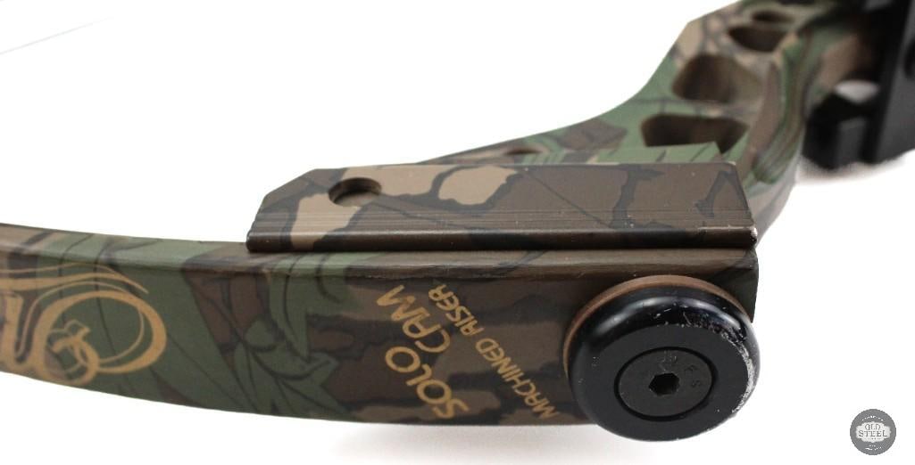Mathews Q2 Compound Bow Right Hand Camo - 4