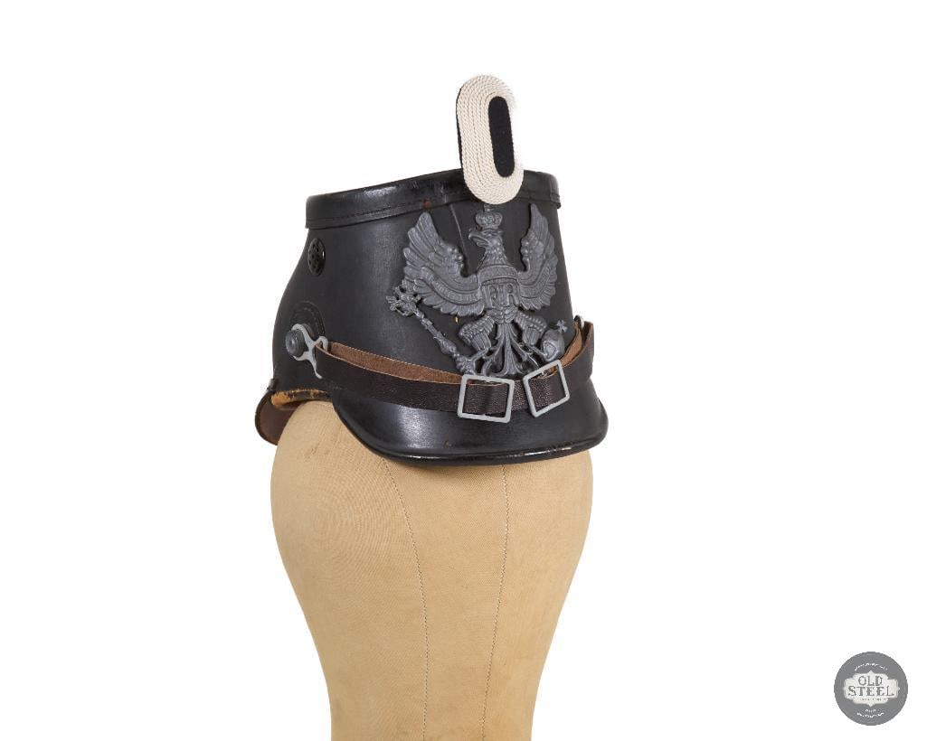 Original Imperial German WWI Prussian M1915 Jager Enlisted Shako: Original Imperial German WWI Prussian M1915 Jager Enlisted Shako. THIS ITEM IS AS PICTURED WITH NO FURTHER ATTACHMENTS. ALL SALES ARE FINAL. PLEASE REFER TO THE AUCTION DESCRIPTION, LOT