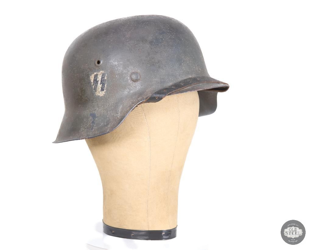Authentic Waffen SS M42 pattern single decal Stahlhelm Helmet (1 of 6)