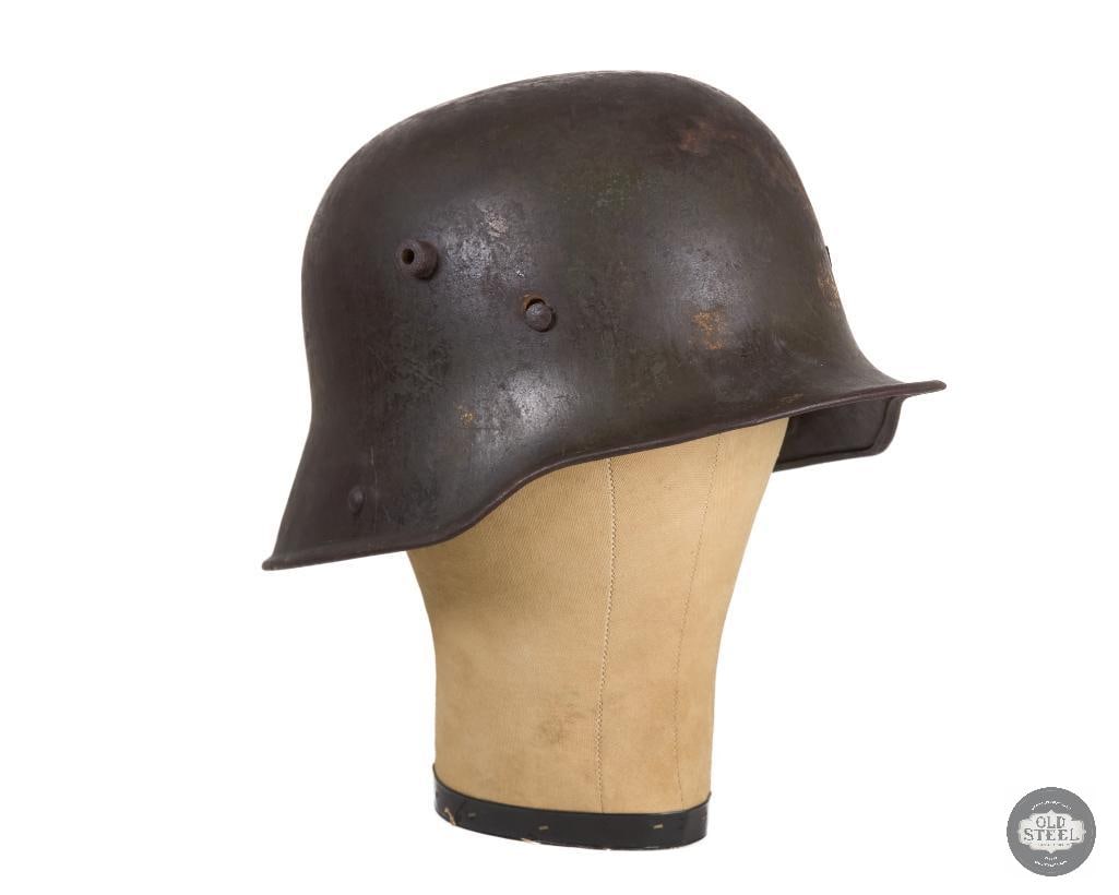 Original German M16 WWI Helmet: Original German M16 WWI Helmet - no chinstrap. SL66 marked on interior of shell. THIS ITEM IS AS PICTURED WITH NO FURTHER ATTACHMENTS. ALL SALES ARE FINAL. PLEASE REFER TO THE AUCTION