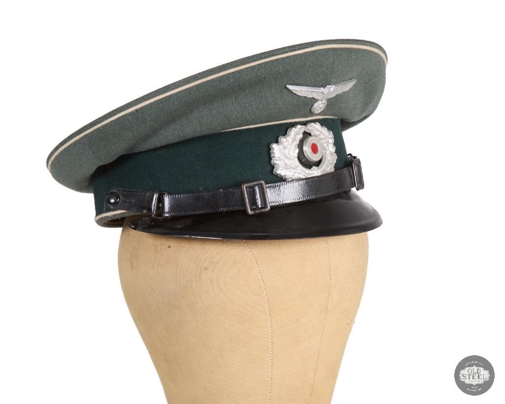 Original Heer Schirmmutze Infantry NCO German Visor Cap WWII: Original Heer Schirmmutze Infantry NCO German Visor Cap WWII. Dark green band, white piping. THIS ITEM IS AS PICTURED WITH NO FURTHER ATTACHMENTS. ALL SALES ARE FINAL. PLEASE REFER TO