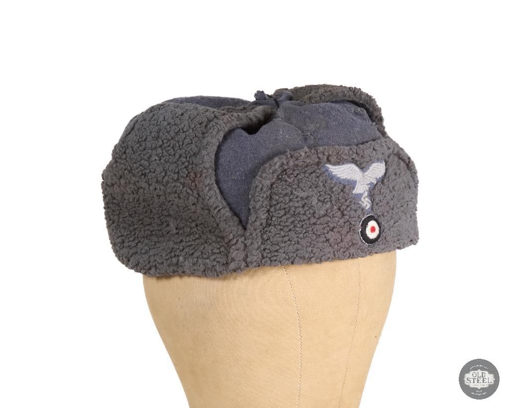 Original Luftwaffe 'Ushanka' Winter Cap Size 58 (1 of 5)