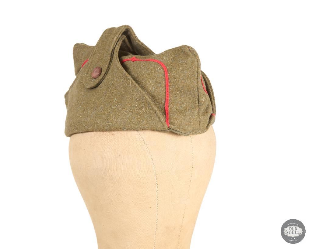 Spanish Civil War Isabelino Garrison Cap: Spanish Civil War Isabelino Garrison Cap THIS ITEM IS AS PICTURED WITH NO FURTHER ATTACHMENTS. ALL SALES ARE FINAL. PLEASE REFER TO THE AUCTION DESCRIPTION, LOT #1 DESCRIPTION AND TERMS
