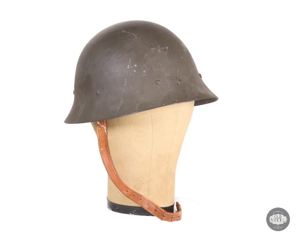 Swedish M26 Helmet (1 of 6)