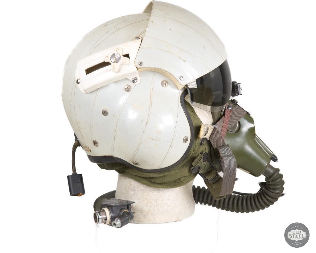 USAF Vietnam War APH 6 Flight Helmet with Oxygen Mask and Sonex Ears - 3
