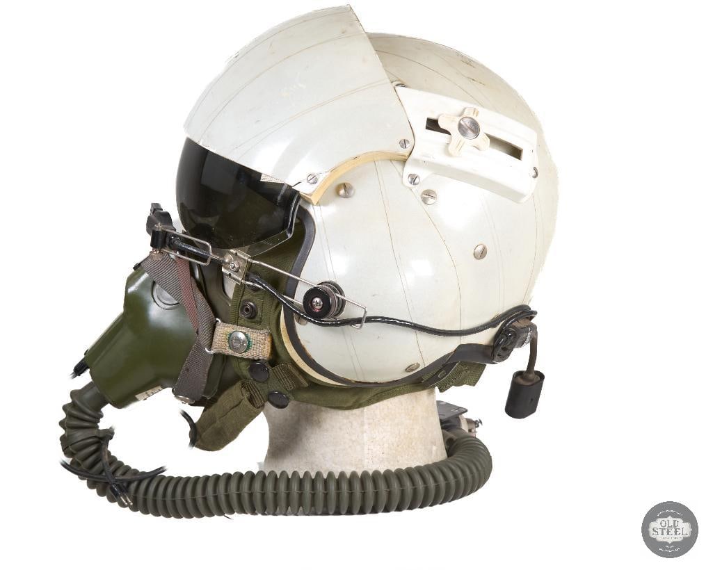 USAF Vietnam War APH 6 Flight Helmet with Oxygen Mask and Sonex Ears - 5