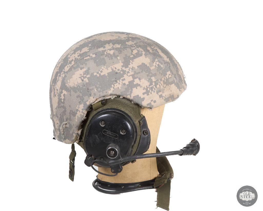 US Army Combat Vehicle Crew Helmet with Headset and Microphone - 3