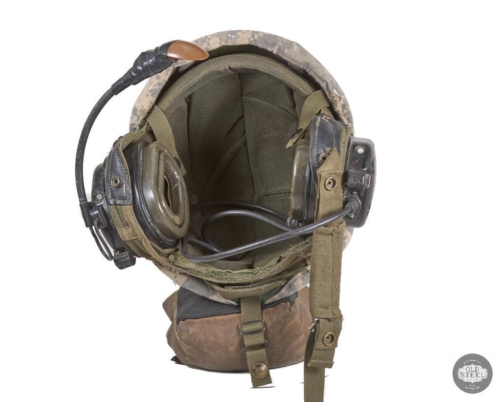US Army Combat Vehicle Crew Helmet with Headset and Microphone - 5
