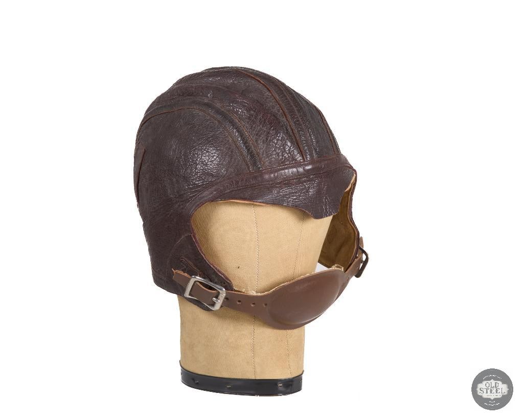 WWII US Navy NA-1092 Leather Flight Helmet: WWII US Navy NA-1092 Leather Flight Helmet THIS ITEM IS AS PICTURED WITH NO FURTHER ATTACHMENTS. ALL SALES ARE FINAL. PLEASE REFER TO THE AUCTION DESCRIPTION, LOT #1 DESCRIPTION AND TERMS