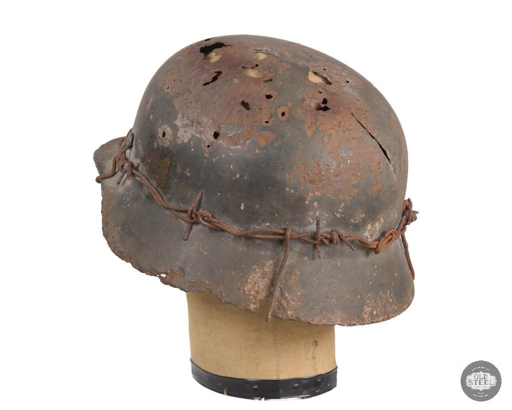 M40 German WWII Heer Helmet Shell with Barbed Wire Band - 6