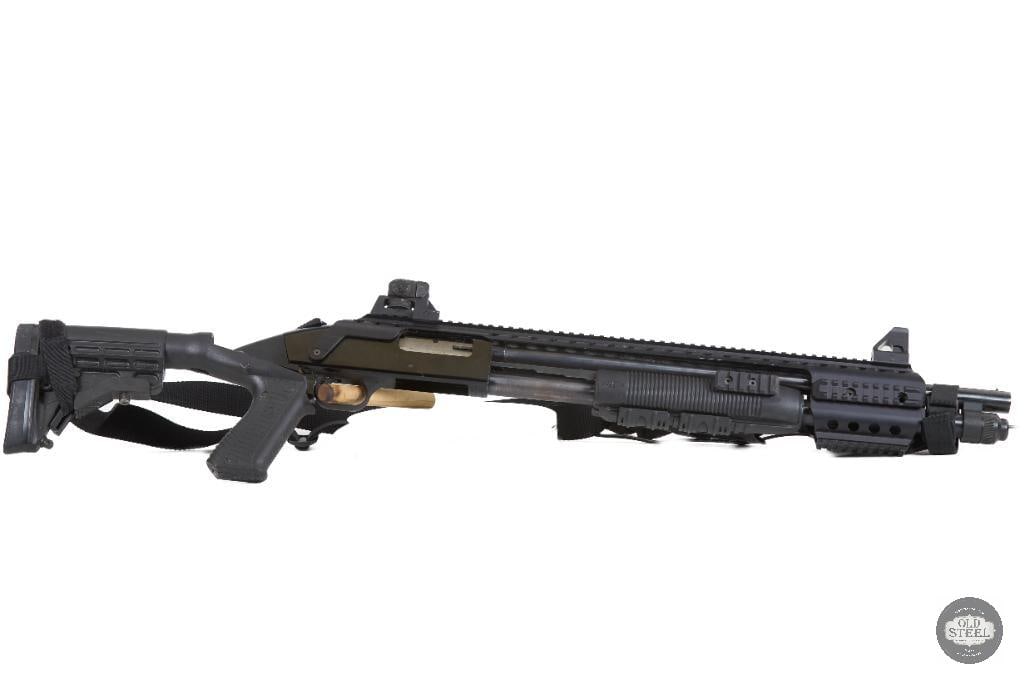 Beautiful Mossberg 590 Tactical 12 Gauge Shotgun Rail System Adjustable Stock: Up for auction is a Mossberg 590 Tactical chambered in 12 Gauge. Built on one of the most proven pump-action shotgun platforms ever produced, the Mossberg 590 has earned a reputation for rugged reliab