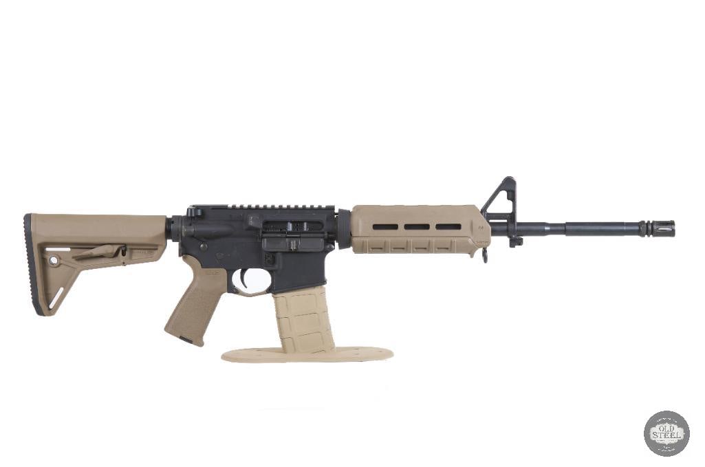Beautiful AR15 5.56 NATO Government Profile Barrel FDE Magpul Furniture Front Sight Post: Up for auction is a custom AR-15 chambered in 5.56 NATO. This rifle features a versatile government profile barrel and represents one of the most proven and widely used AR configurations available