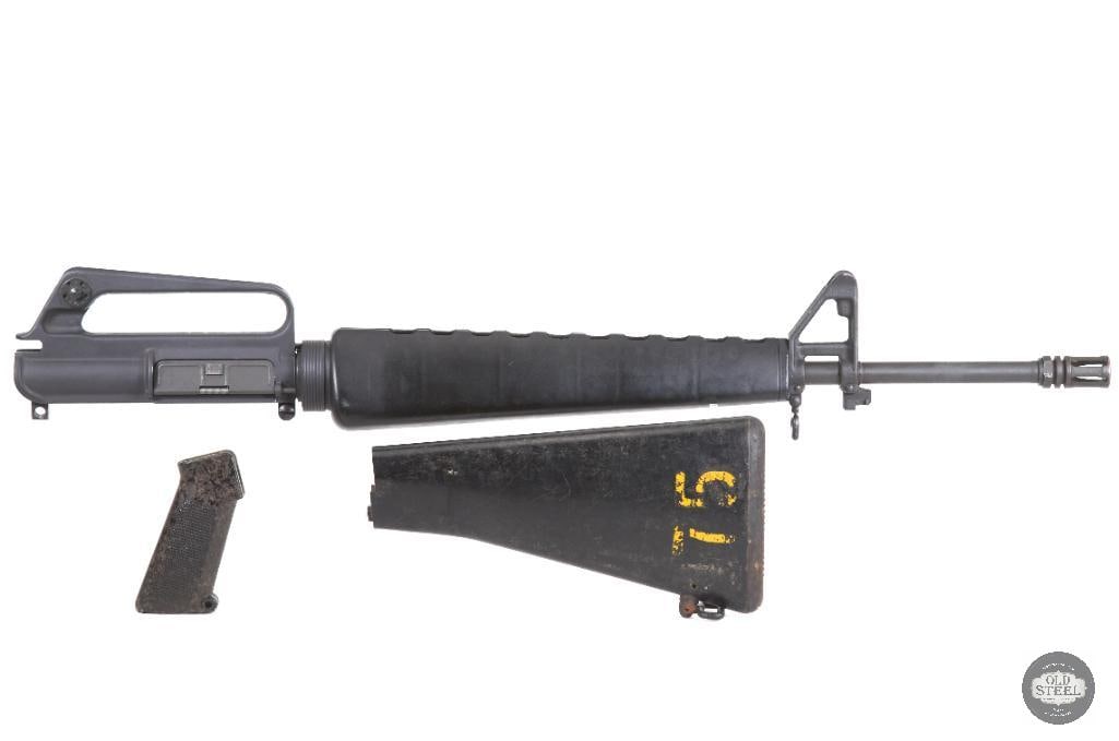 Vintage Colt SP1 M16A1 Kit 20" Barrel Triangle Handguards Big Pin: Up for auction is a vintage Colt SP1 M16A1-style upper receiver assembly featuring a 20-inch barrel, large front pivot pin ("big pin") configuration, and original triangle handguards. This upper