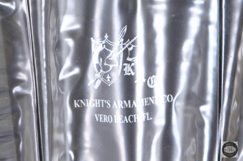 Knights Armament Ribbed Rail Cover Kit AR15 Picatinny Rail Covers - 2