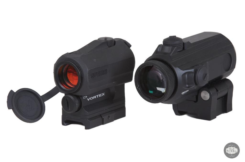 Vortex SPARC Red Dot Sight with Monstrum 5x Magnifier: This setup includes a Vortex SPARC red dot sight paired with a Monstrum 5x magnifier, creating a versatile close-to-mid-range optic system for AR-platform rifles and other Picatinny-equipped