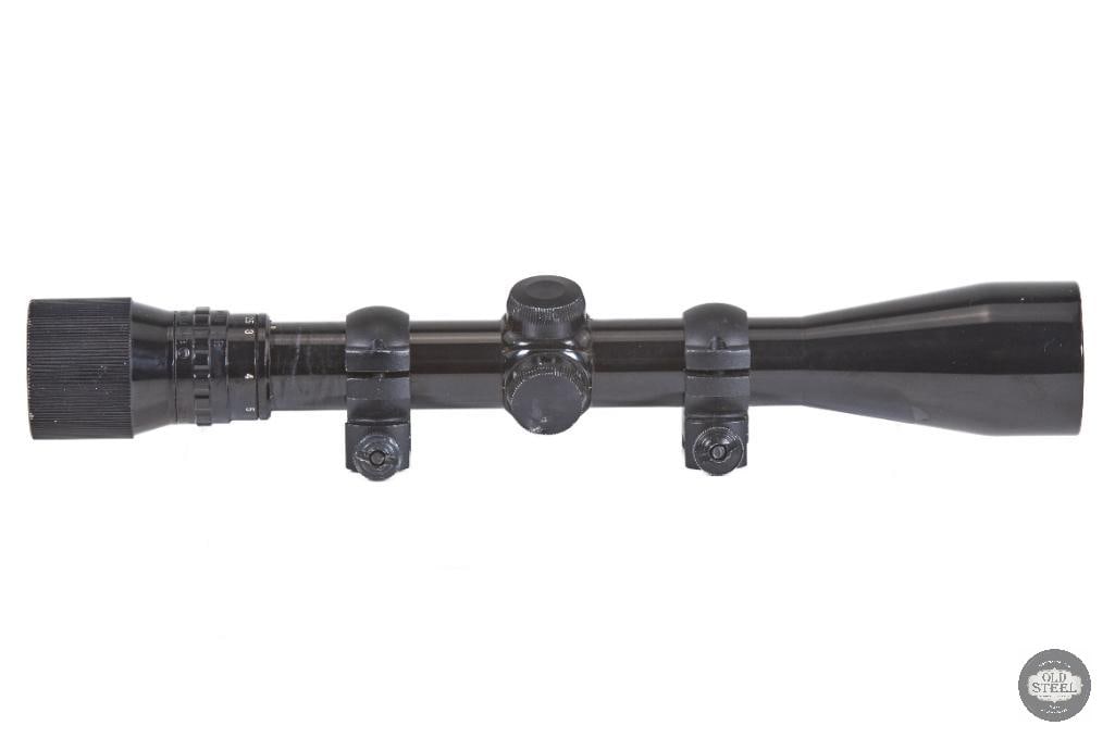Bausch & Lomb Balvar 8B Rifle Scope with Mounts: This Bausch & Lomb Balvar 8B rifle scope is a vintage variable-power optic known for its classic American optics heritage and durable construction. Featuring adjustable magnification, the Balvar